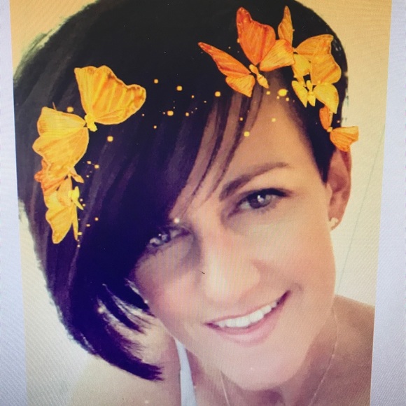 Meet your Posher, Shelley - Picture 4 of 8